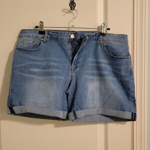 SK Denim Shorts Light Wash